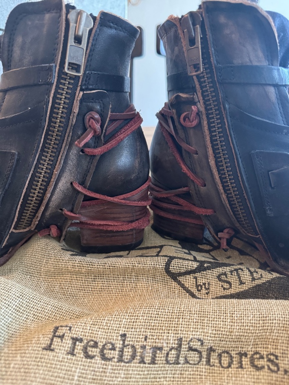 Freebird by Steven CRUE - Picture 8 of 12